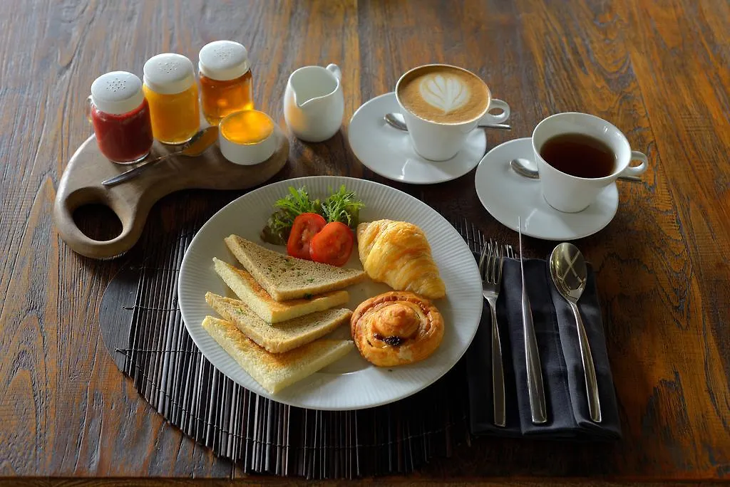 Suarti Boutique Village Ubud 4*,
