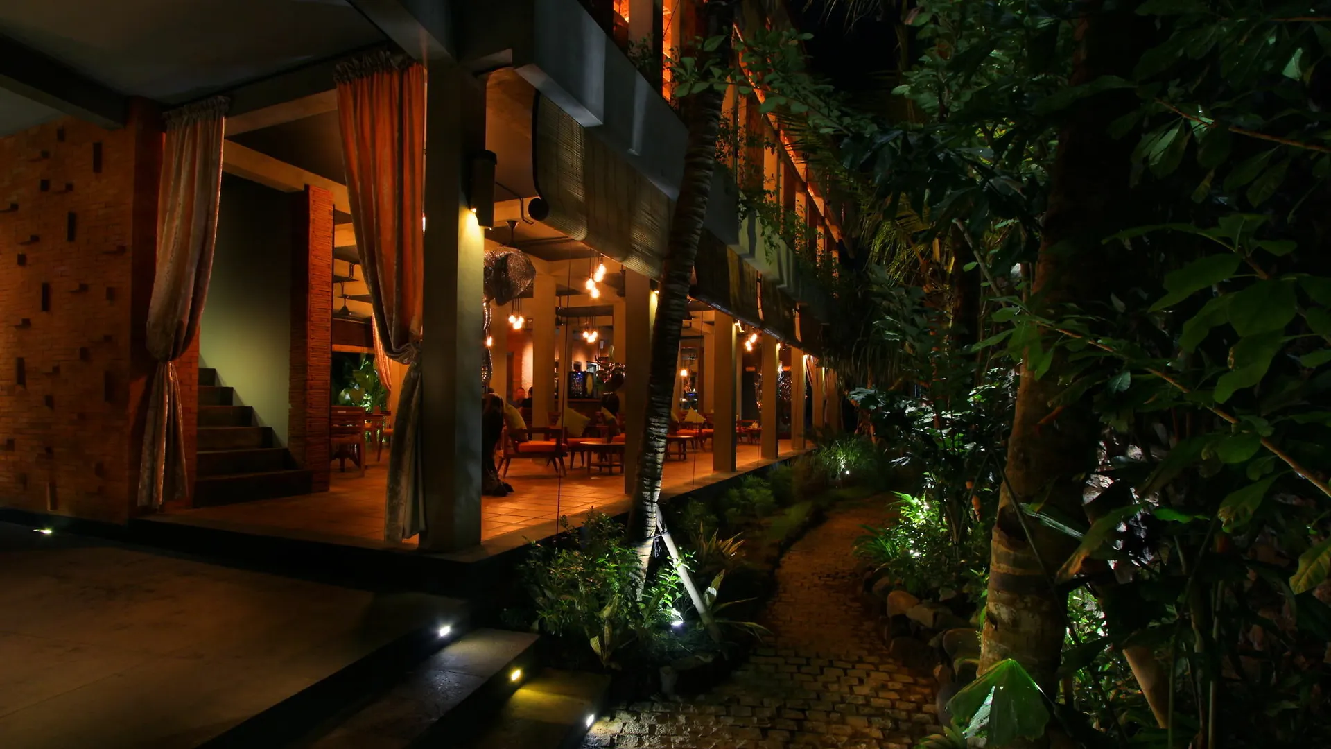 Suarti Boutique Village Ubud Resort